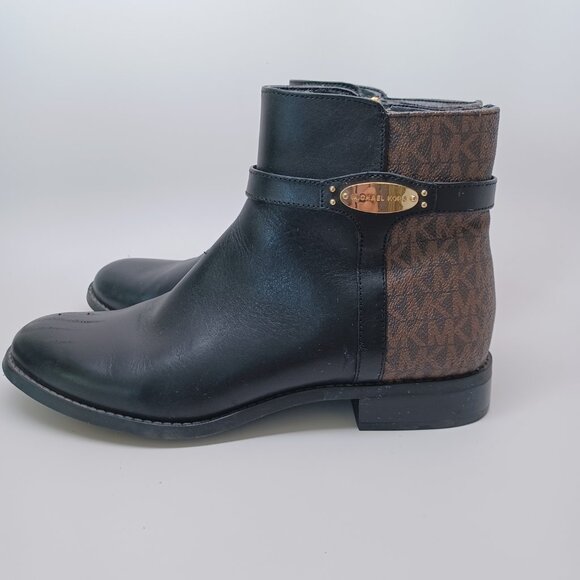 Michael Kors Ankle Boots Black Brown Britt Signature Logo Print Flats Womens 8.5 - Picture 2 of 16